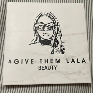 Give them LALA grown woman palette